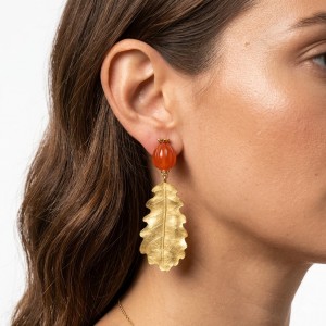 Pendientes hoja de roble con cornalina 